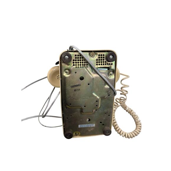 Vintage AT&T Western Electric Cream Corded Cradle Touch Phone Made in USA - Picture 5 of 8